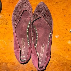 Toms size 6.5